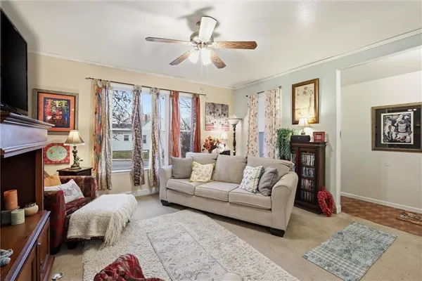 $140,000 | 526 Kiowa Street, Leavenworth, KS 66048