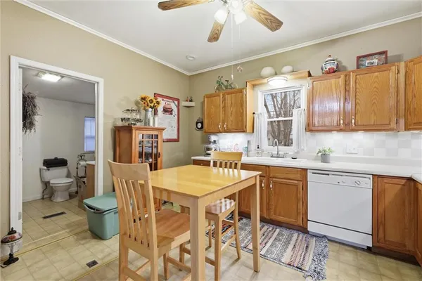 $140,000 | 526 Kiowa Street, Leavenworth, KS 66048