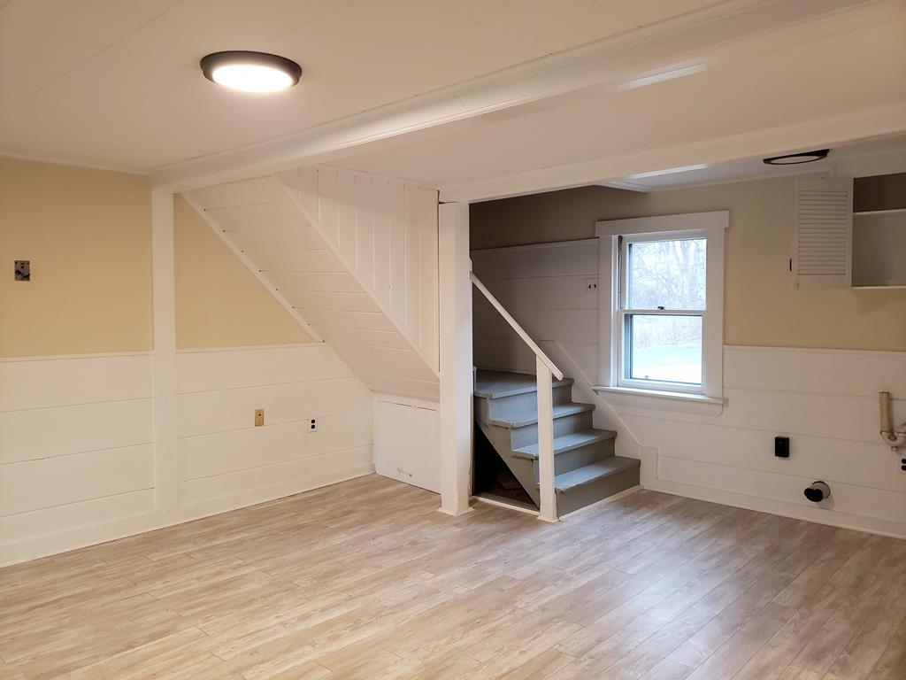 39 Elm Street Mercer, ME 04957 - Photo 13 of 23 20190426_163126