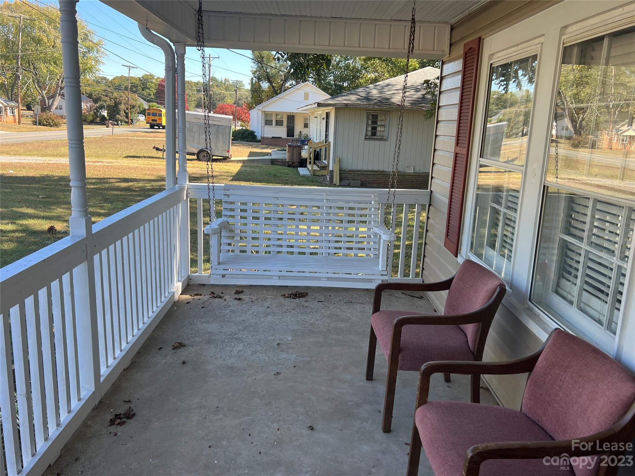 1710 King Road Shelby, NC 28150 - Photo 4 of 20 a view of balcony with furniture