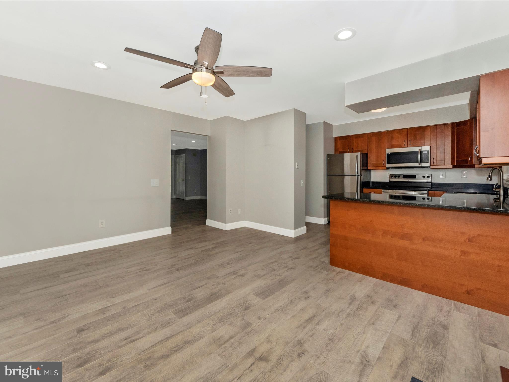 308 Crescendo Way Silver Spring, MD 20901 - Photo 15 of 57 Dining Area