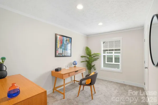 $1,600 | 2102 24th Avenue Northeast, Unit 29, Hickory, NC 28601