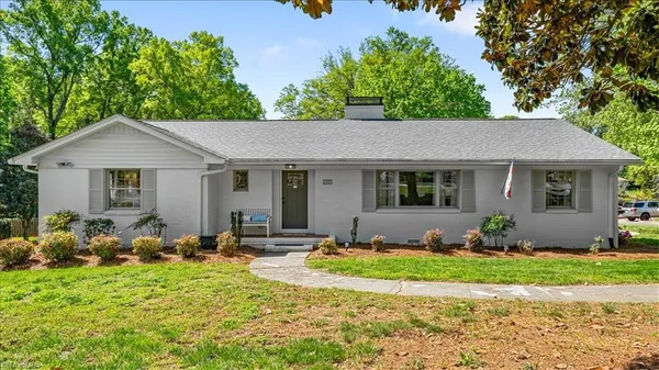 $450,000 | 3707 West Friendly Avenue, Greensboro, NC 27410