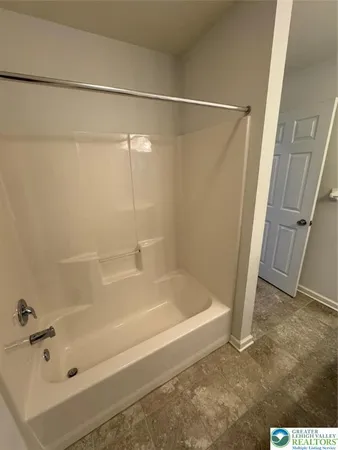 $2,750 | 1477 Tarpan Lane, Allentown, PA 18104