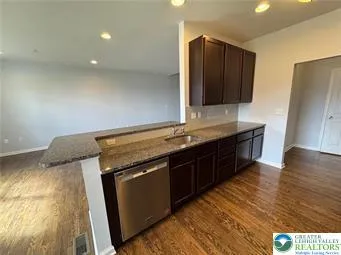 $2,750 | 1477 Tarpan Lane, Allentown, PA 18104