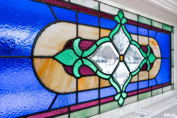 $165,000 | 804 Main Street, Henry, IL 61537