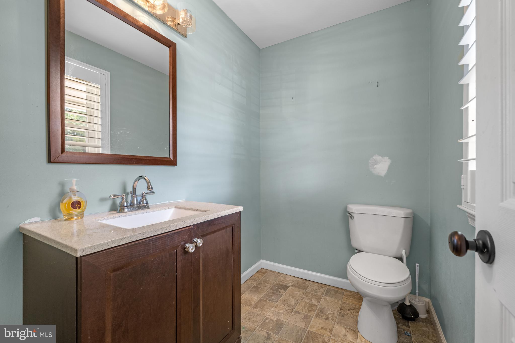 42 Hartford Road Sewell, NJ 08080 - Photo 7 of 30