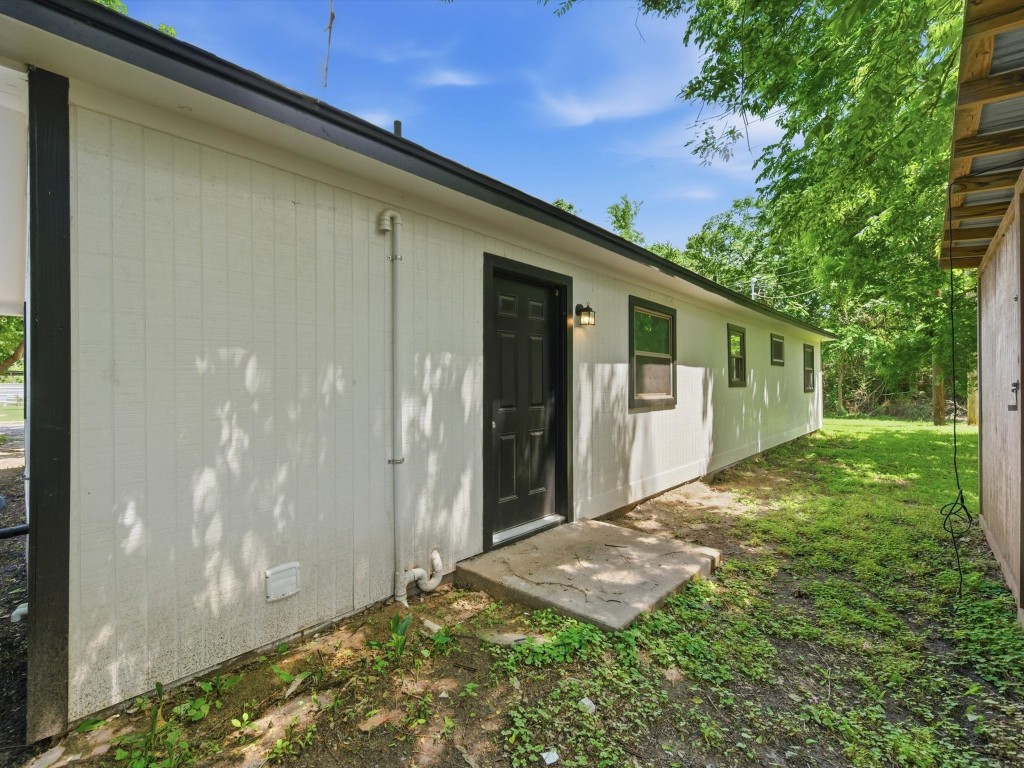 725 Lafayette Street Hempstead, TX 77445 - Photo 17 of 26