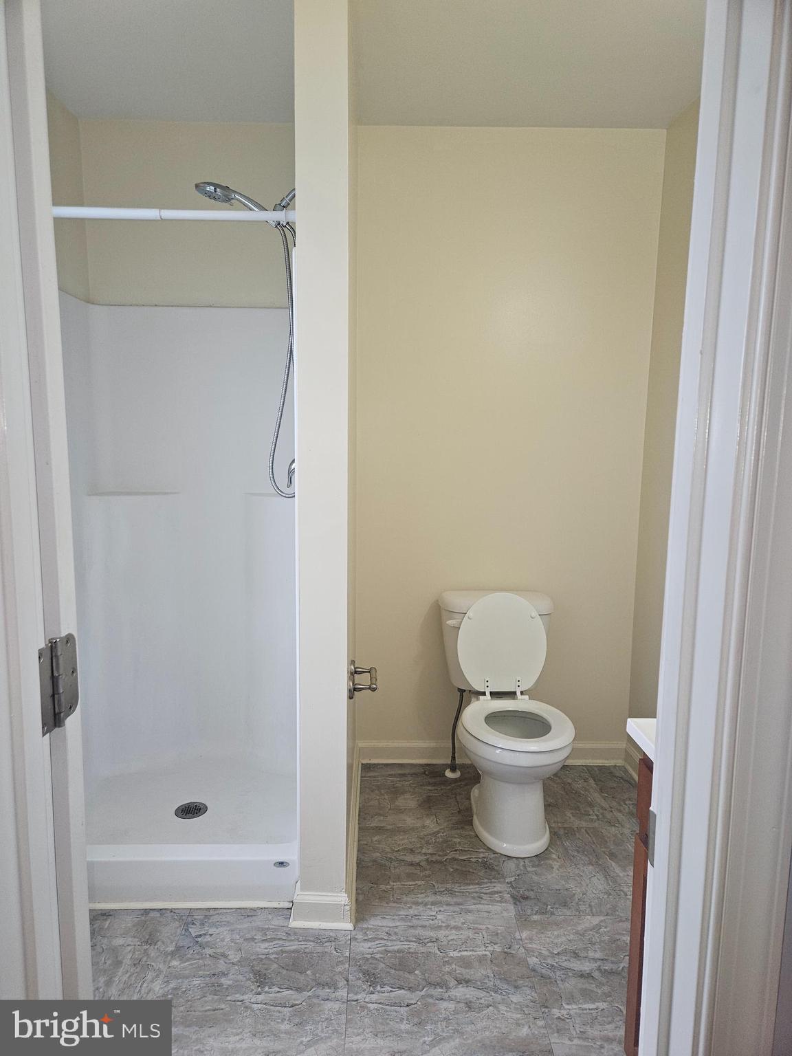 30 Original Lane Inwood, WV 25428 - Photo 16 of 16 Primary full bath