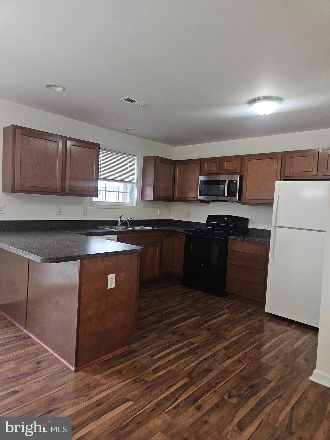 30 Original Lane Inwood, WV 25428 - Photo 5 of 16 Kitchen