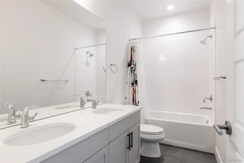 $1,400,000 | 9747 East 61st Avenue, Denver, CO 80238