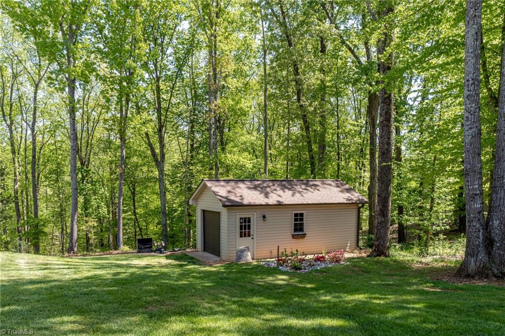 7850-7852 Sutter Road Greensboro, NC 27455 - Photo 45 of 47 Gallery Image 45