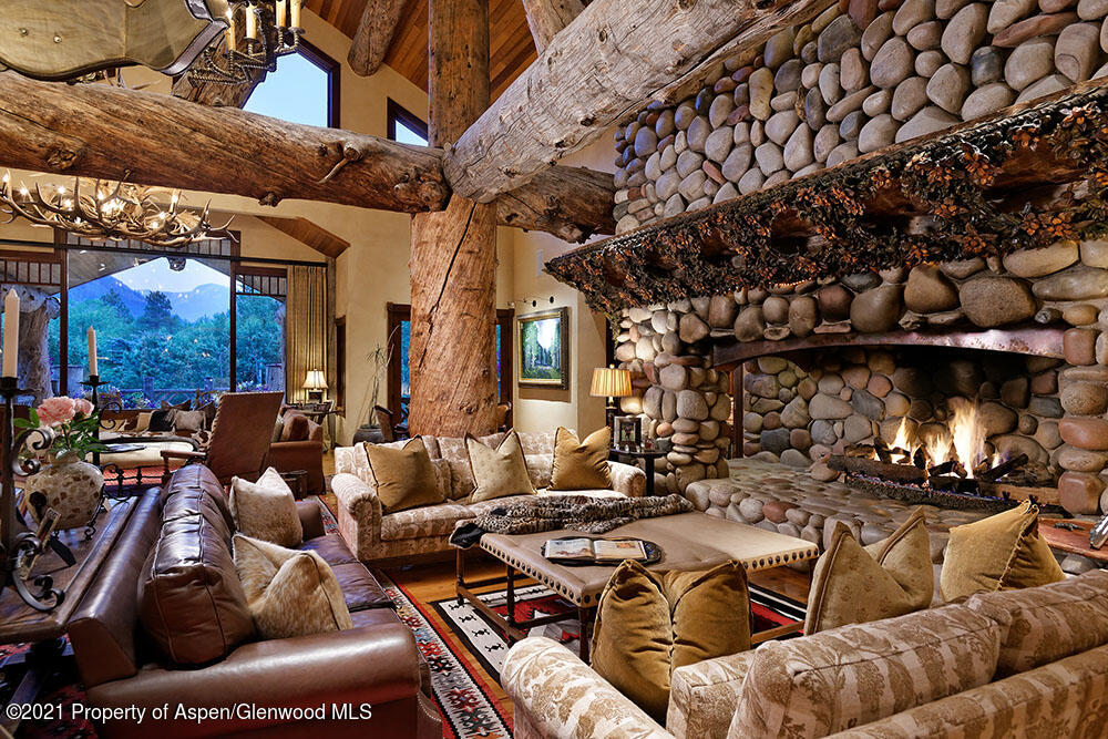 31 Northstar Circle Aspen, CO 81611 - Photo 11 of 51 a group of cars parked in front of building