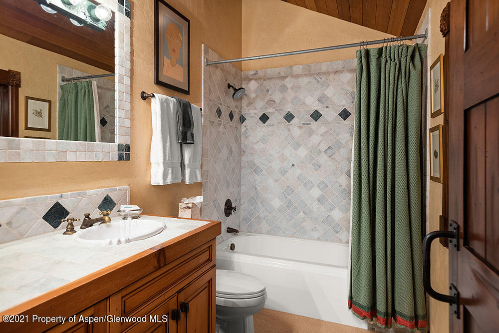 31 Northstar Circle Aspen, CO 81611 - Photo 36 of 51 a bathroom with a sink toilet and shower