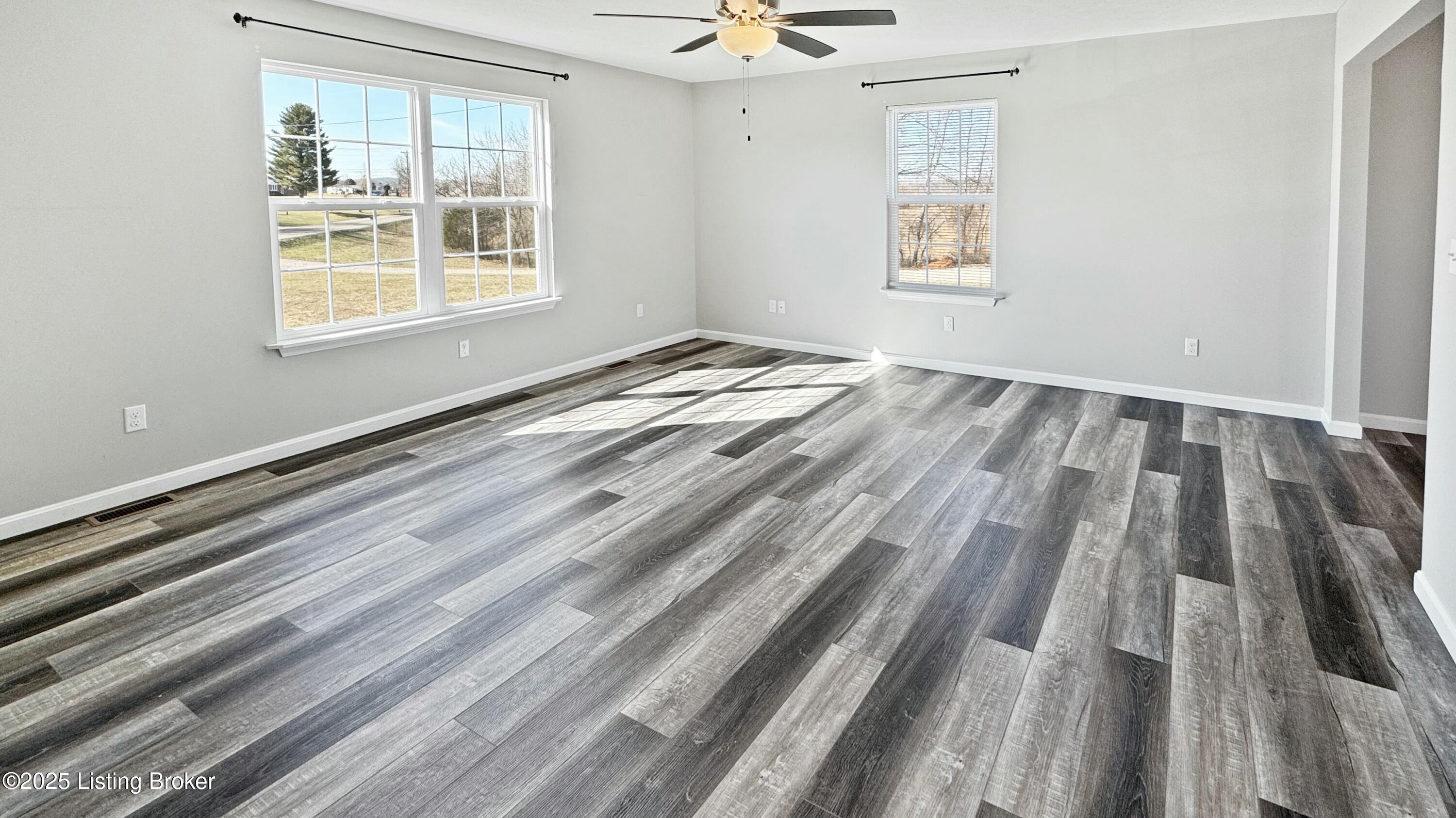 3050 North Midway Road Brandenburg, KY 40108 - Photo 6 of 29 tempImagemiqPrN