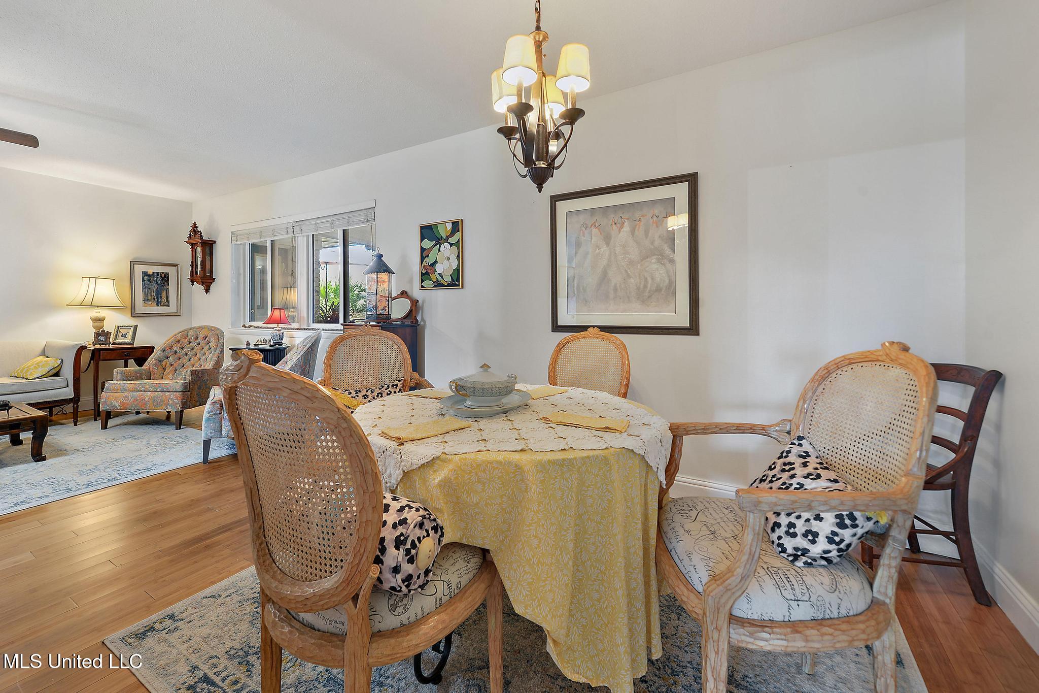 3231 Nottingham Road Ocean Springs, MS 39564 - Photo 11 of 27 011