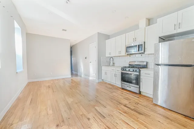 $1,350,000 | 2243 Bathgate Avenue | East Tremont