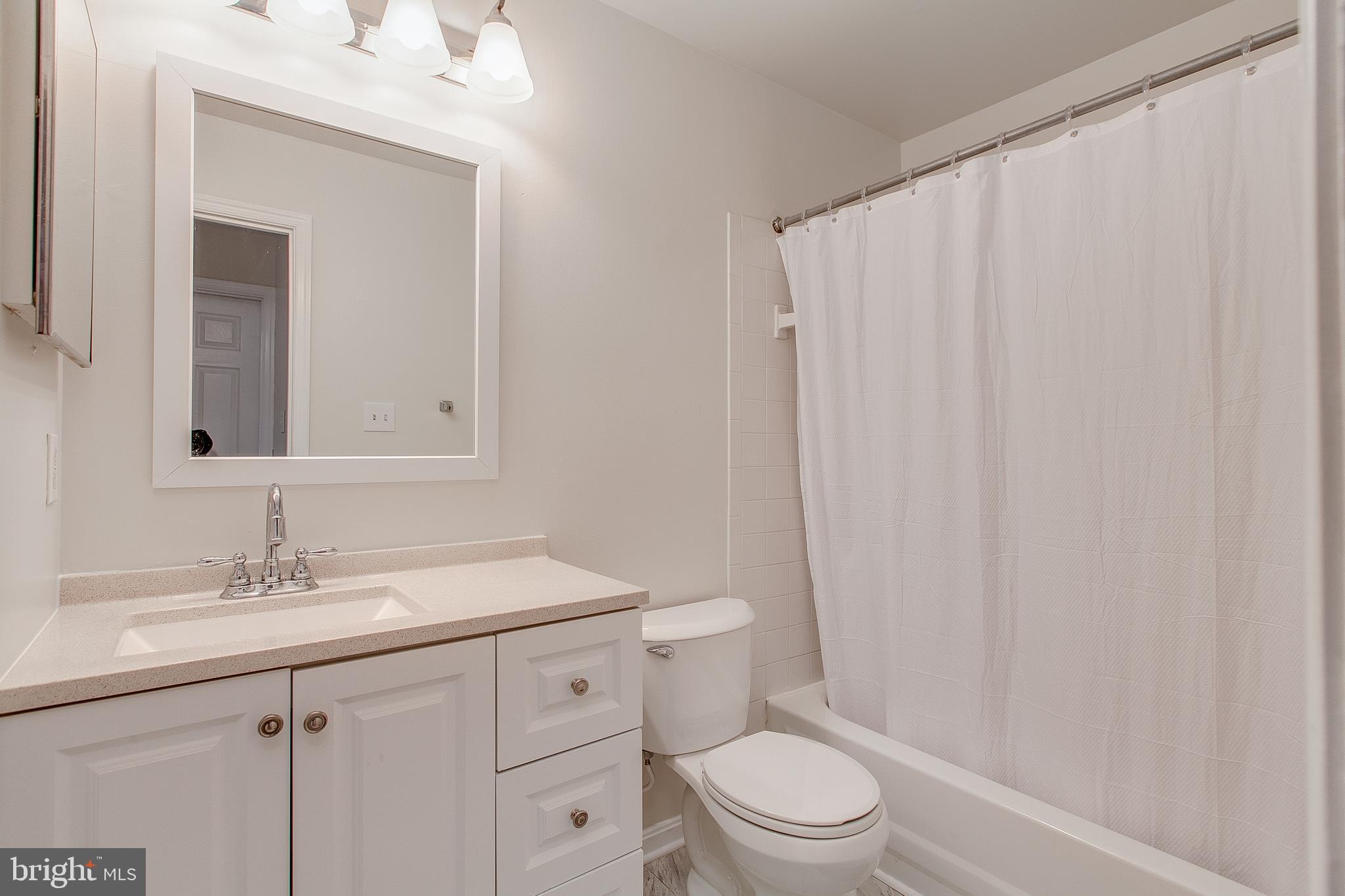 2611 Warren Way, Unit 41 Frederick, MD 21701 - Photo 15 of 35 2nd Full Bathroom w/ New Custom Vanity