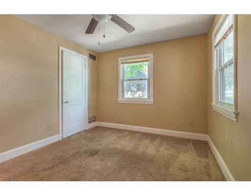 43 Bayview Road Marblehead, MA 01945 - Photo 12 of 23 Gallery Image 12
