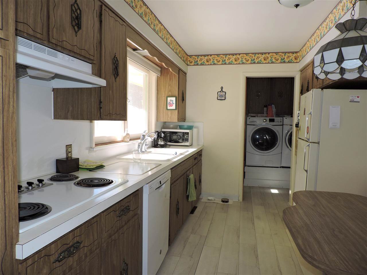 1676 East Cody Estey Road Pinconning, MI 48650 - Photo 7 of 31 Gallery Image 7