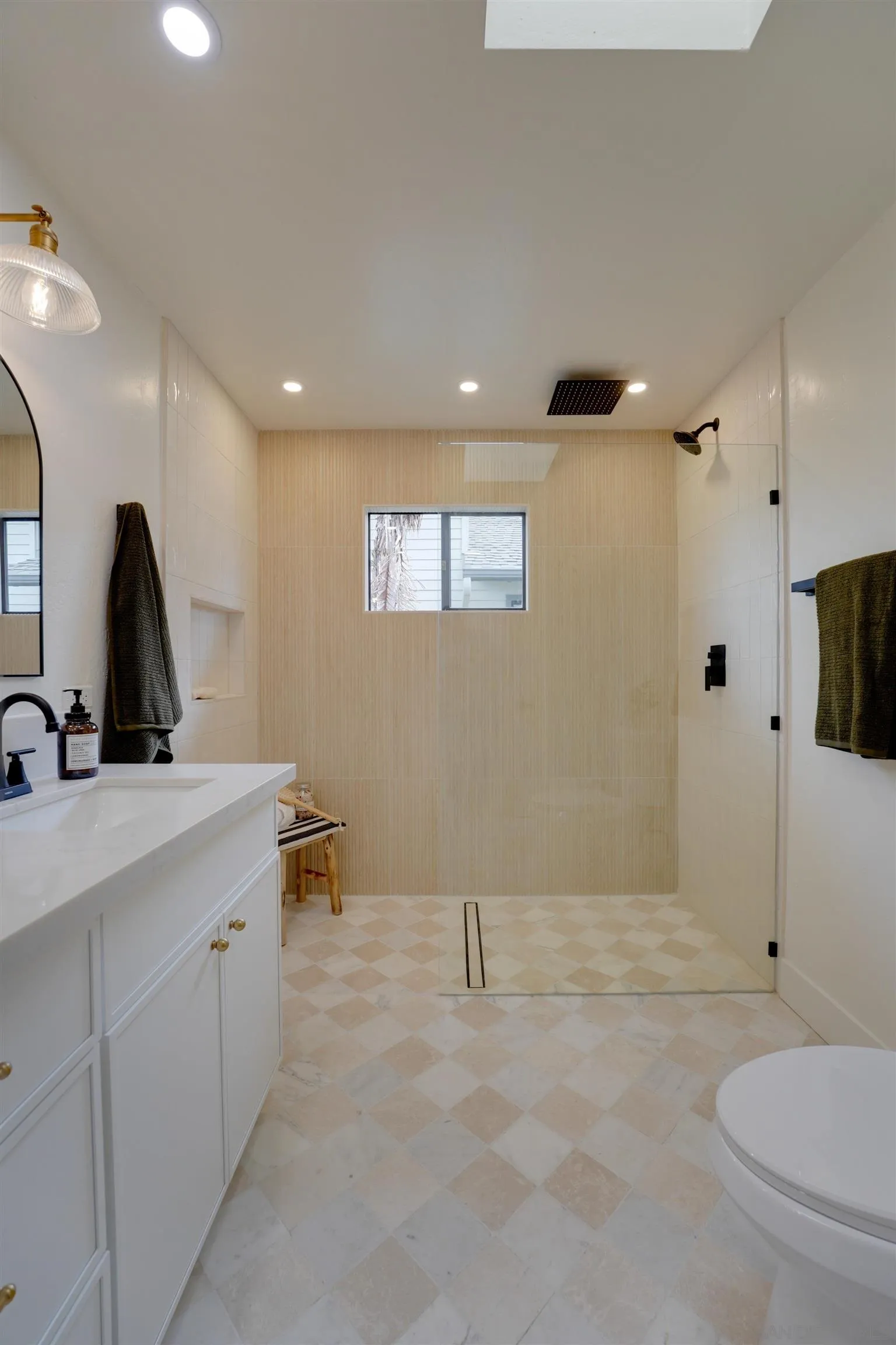 159 Grandview Street Encinitas, CA 92024 - Photo 40 of 46