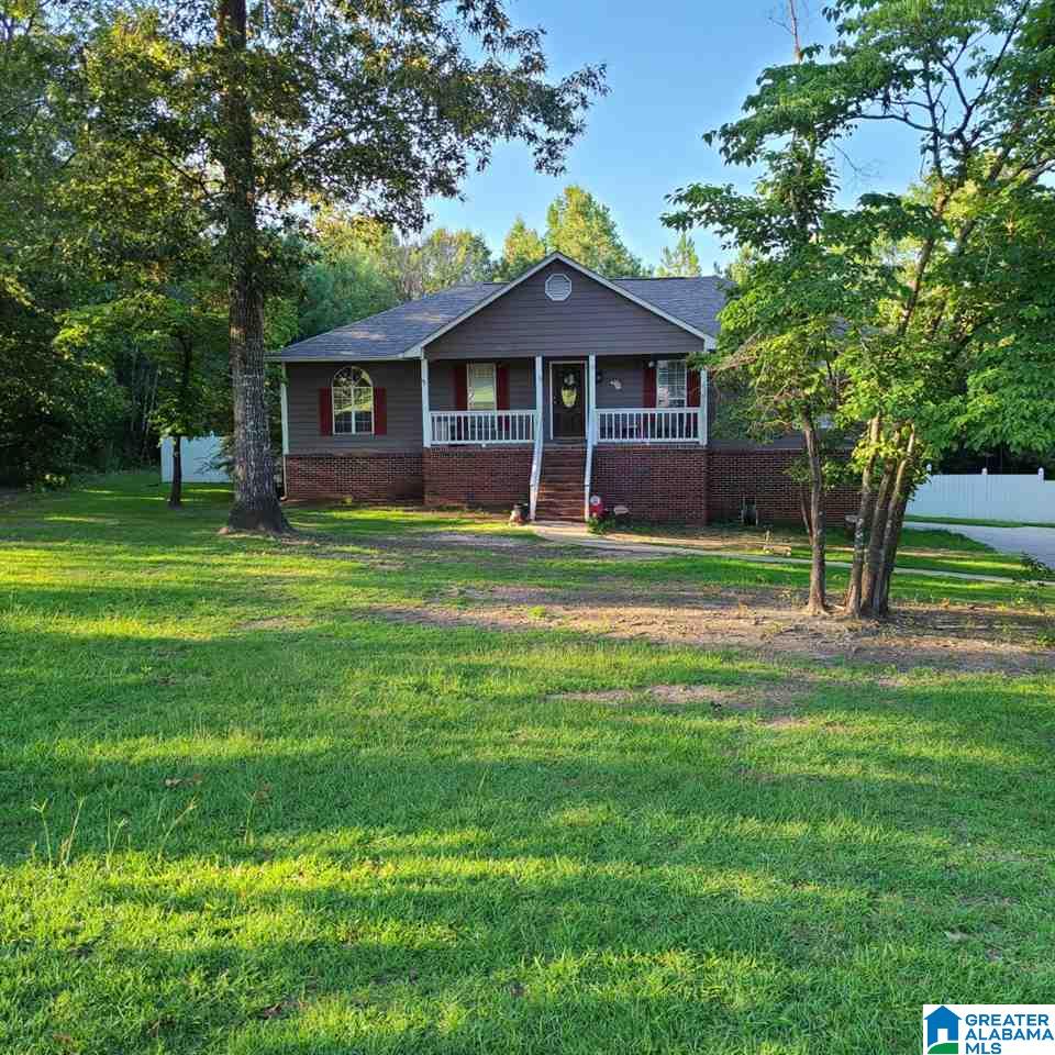 357 Howard Circle Lincoln, AL 35096 - Photo 1 of 19