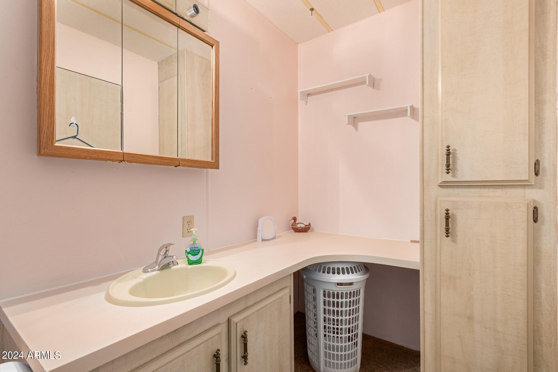 2605 South Tomahawk Road, Unit 199 Apache Junction, AZ 85119 - Photo 23 of 33 0025-23 - Tomahawk