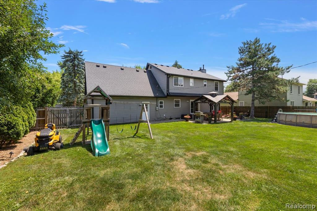44 Old Perch Road Rochester Hills, MI 48309 - Photo 5 of 55