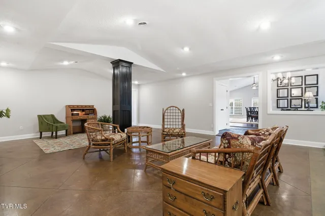 $699,000 | 22120 Flame Leaf Drive, Bristol, VA 24202