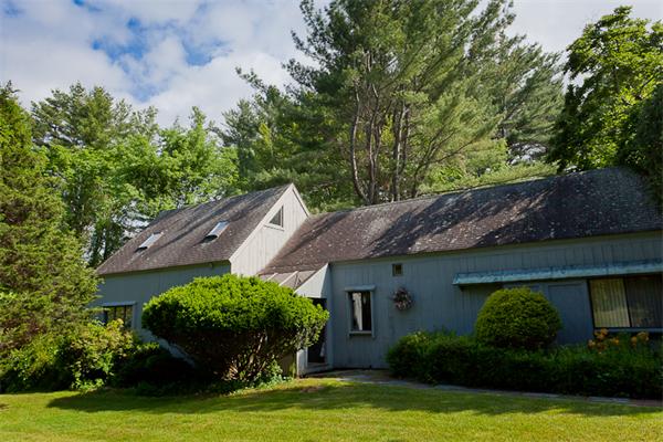 4 Mortimer Road Boxford, MA 01921 - Photo 1 of 27 Gallery Image 1