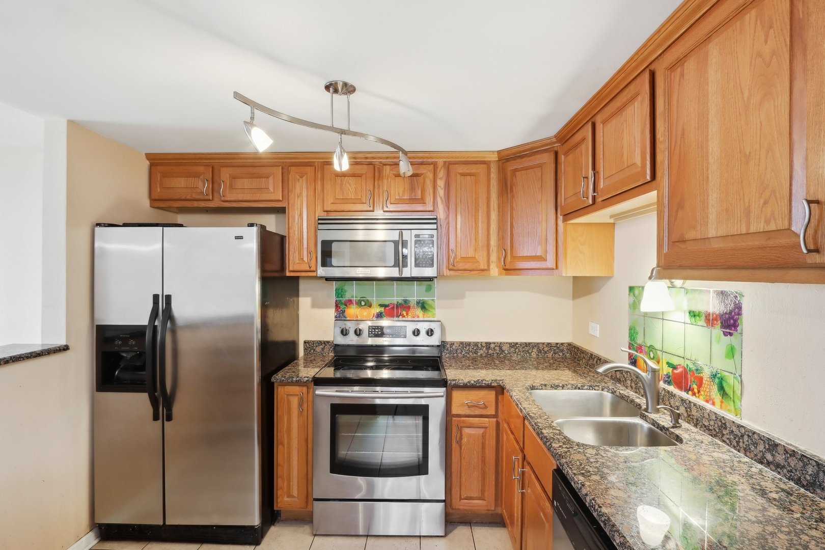 2005 South Finley Road, Unit 802 Lombard, IL 60148 - Photo 11 of 34 Gallery Image 11