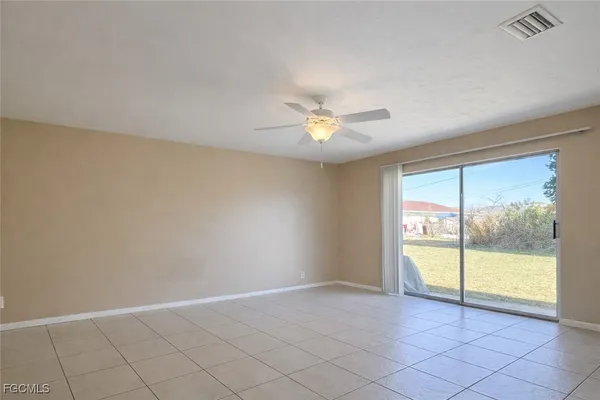 $1,225 | 107 Southeast 2nd Avenue, Cape Coral, FL 33990