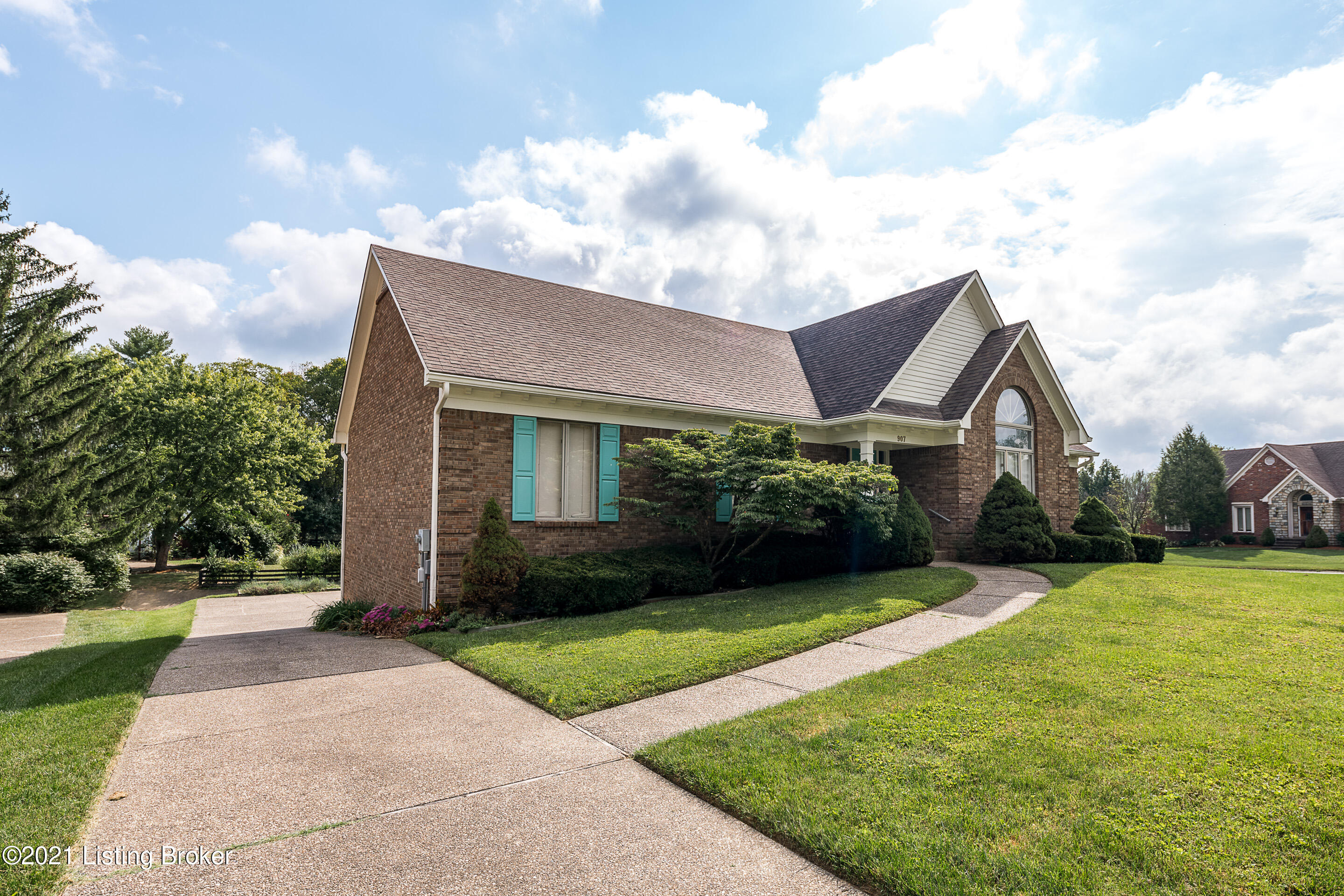 907 Ramsgate Court Louisville, KY 40299 - Photo 38 of 40 DHI-2