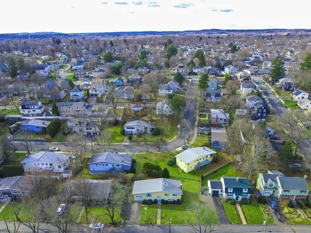 112 Harding Street Newton, MA 02465 - Photo 30 of 31 Gallery Image 30