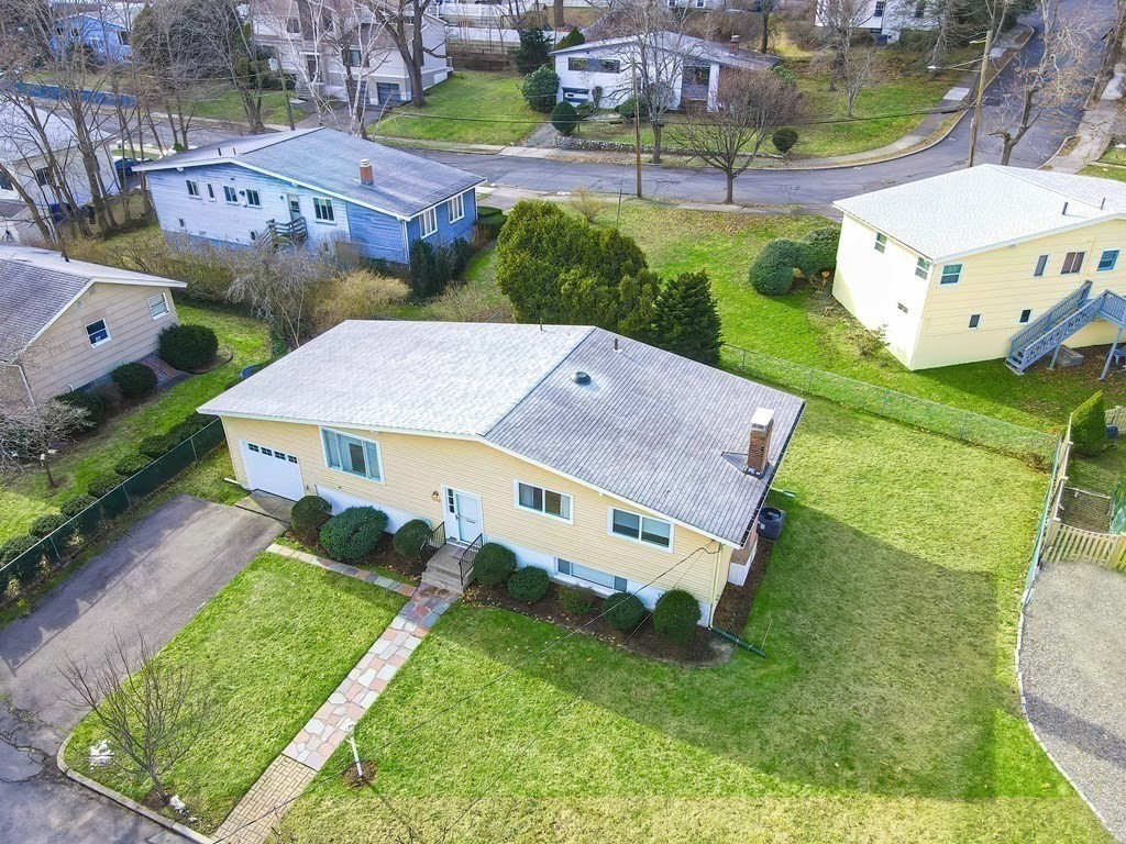 112 Harding Street Newton, MA 02465 - Photo 31 of 31 Gallery Image 31
