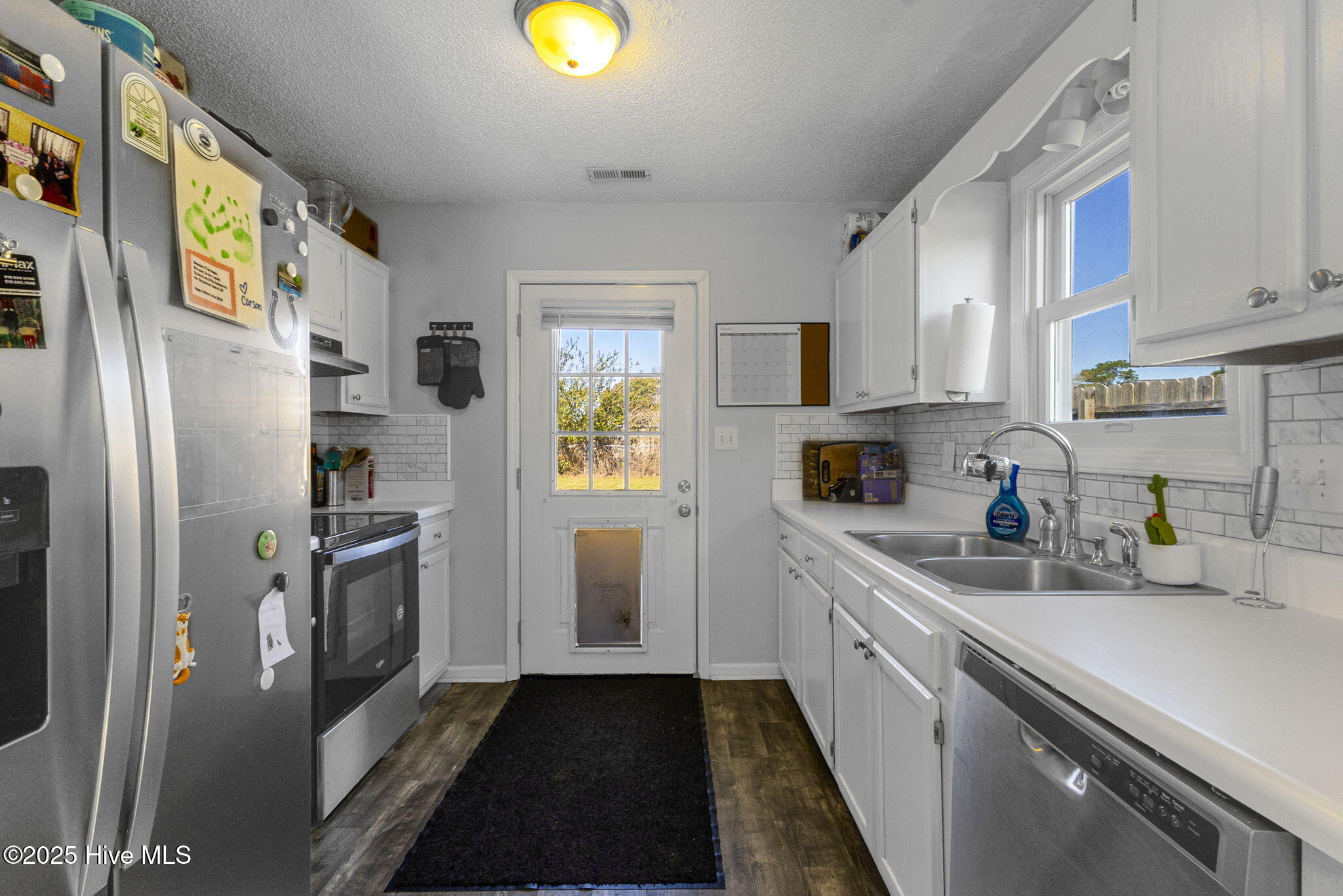 113 Parnell Road Hubert, NC 28539 - Photo 12 of 37 20-web-or-mls-IMG_7320