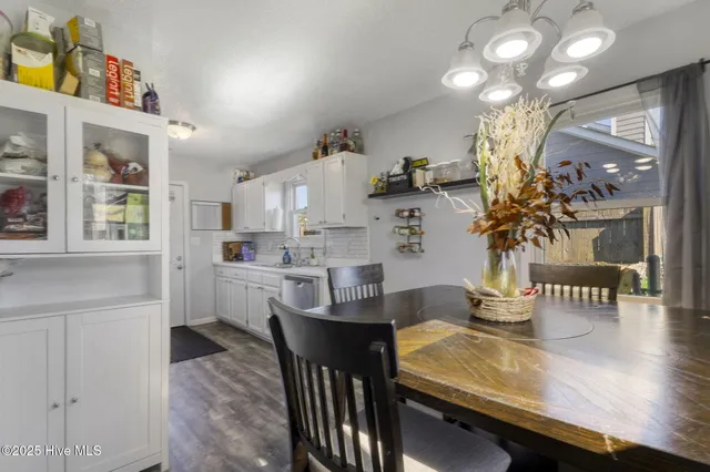 $250,000 | 113 Parnell Road, Hubert, NC 28539