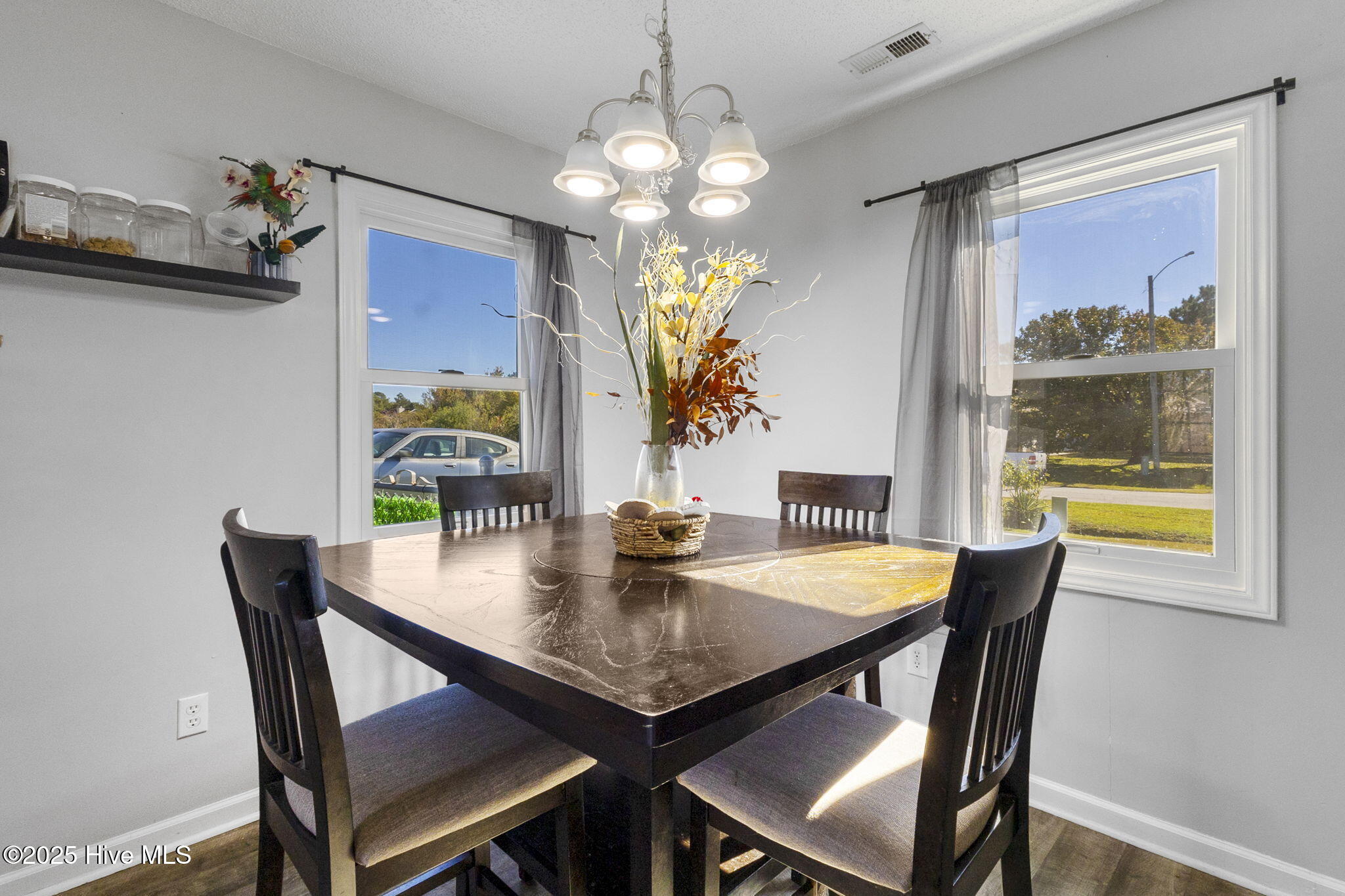 113 Parnell Road Hubert, NC 28539 - Photo 17 of 37 25-web-or-mls-IMG_7341