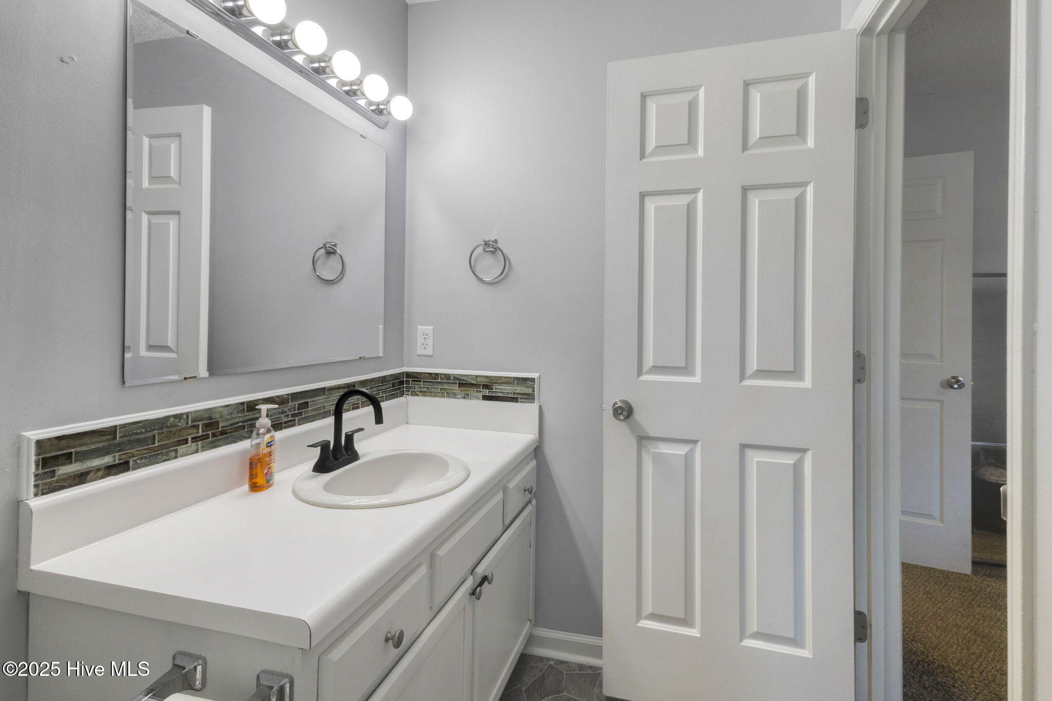 113 Parnell Road Hubert, NC 28539 - Photo 23 of 37 6-web-or-mls-IMG_7273