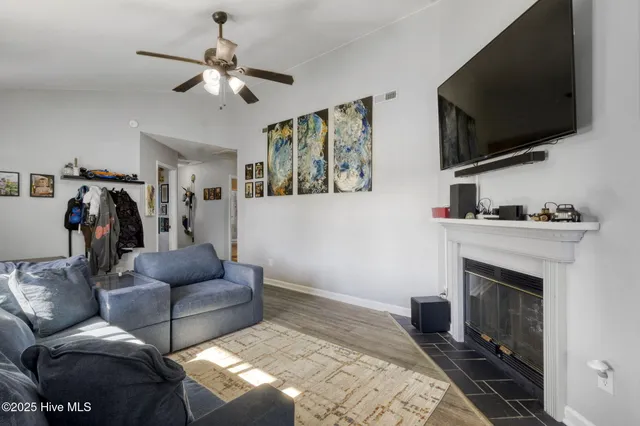 $250,000 | 113 Parnell Road, Hubert, NC 28539