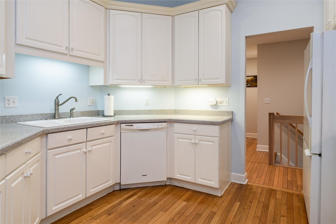 20 Magnolia Lane Webster, NY 14580 - Photo 11 of 43