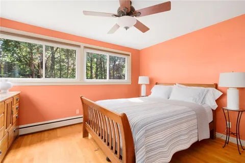 $649,000 | 6 Conway Drive, Barrington, RI 02806