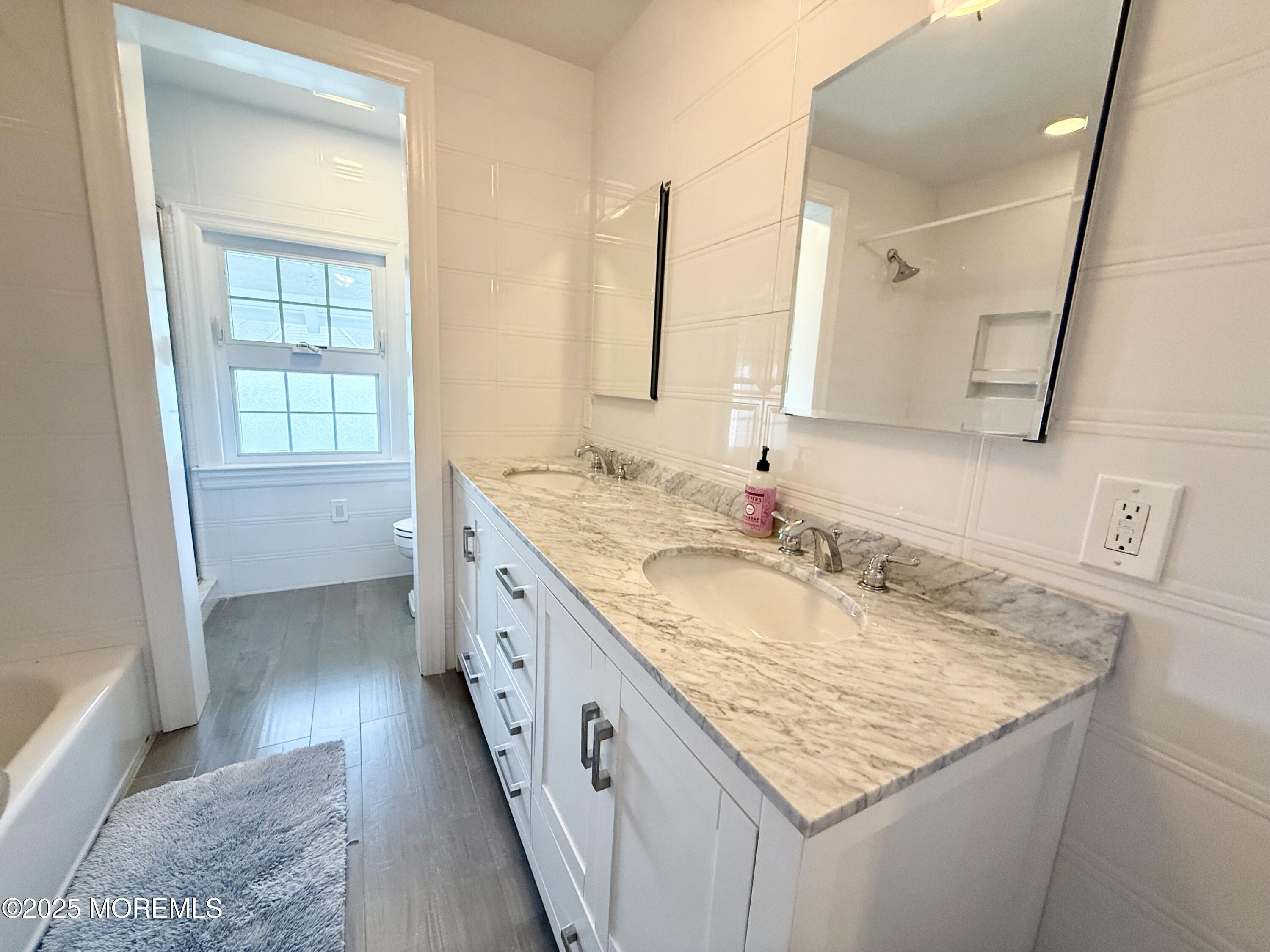 125 Cedar Avenue Allenhurst, NJ 07711 - Photo 6 of 45 IMG_2645