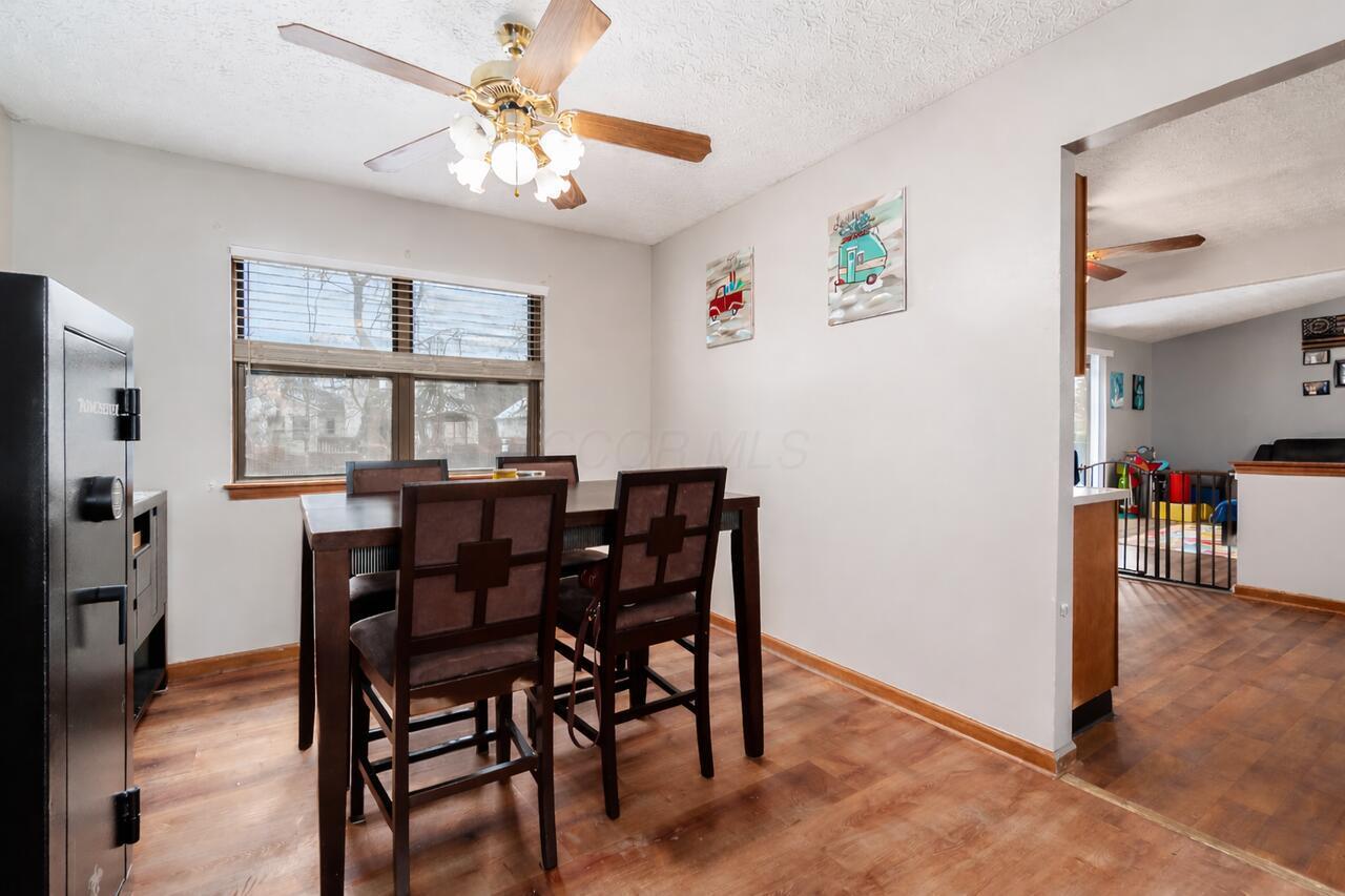 142 Kettering Bend Delaware, OH 43015 - Photo 5 of 22 Dining Room