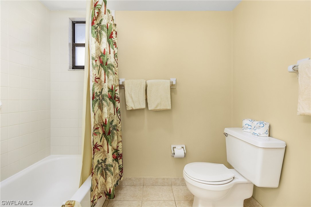 600 Neapolitan Way, Unit 239 Naples, FL 34103 - Photo 18 of 29 Gallery Image 18