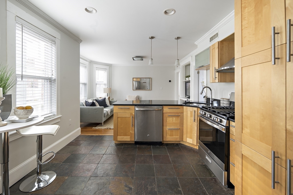 18-20 Rice Street, Unit 2 Cambridge, MA 02140 - Photo 4 of 25