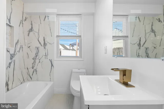 $319,000 | 114 Vilone Road, Wilmington, DE 19805