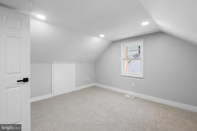 $319,000 | 114 Vilone Road, Wilmington, DE 19805