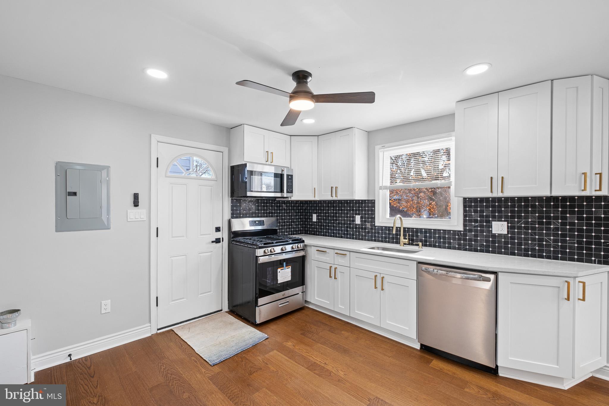 114 Vilone Road Wilmington, DE 19805 - Photo 4 of 20