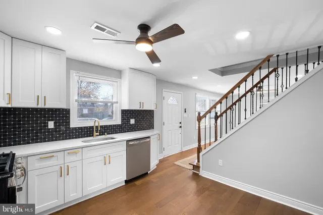 $319,000 | 114 Vilone Road, Wilmington, DE 19805